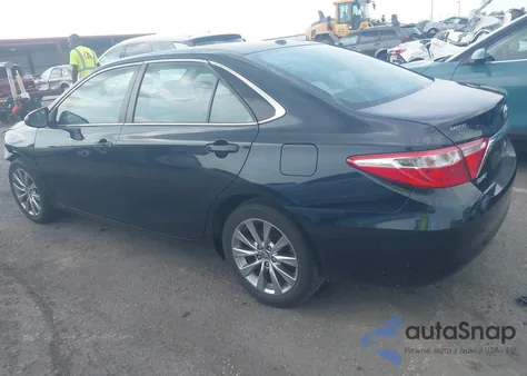 2015 Toyota Camry Xle z USA, uszkodzony, nr VIN 4T1BF1FK6FU899644